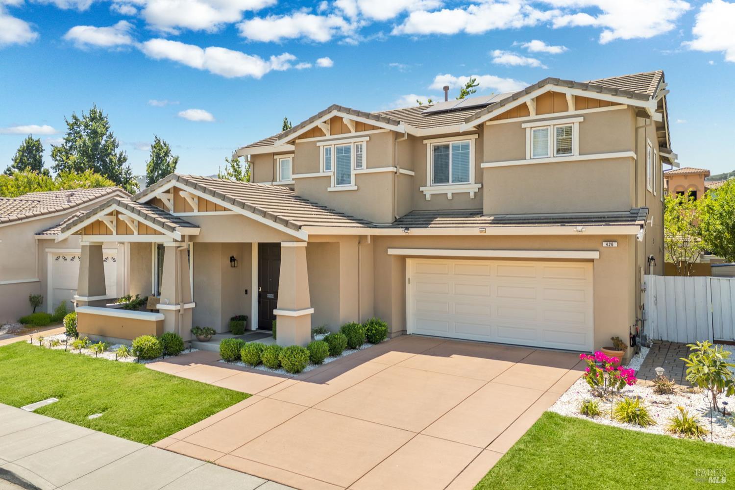 Detail Gallery Image 3 of 27 For 426 Tilden Cir, Vacaville,  CA 95688 - 4 Beds | 2/1 Baths