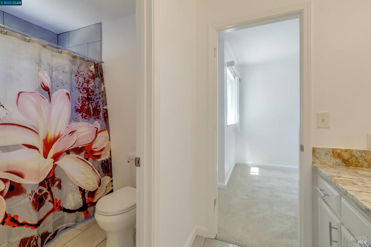 Detail Gallery Image 21 of 39 For 28 Shoal Dr, Vallejo,  CA 94591 - 3 Beds | 2/1 Baths