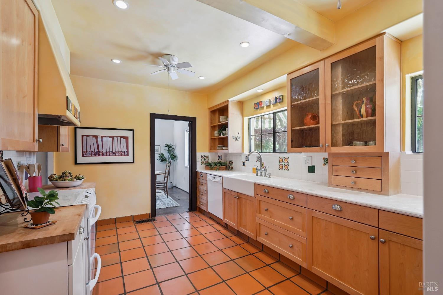 Detail Gallery Image 31 of 84 For 330 Buck Ave, Vacaville,  CA 95688 - 3 Beds | 3 Baths