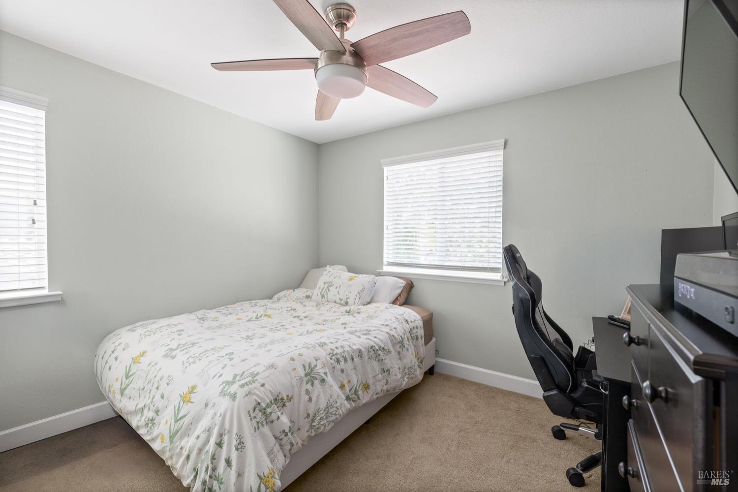 Detail Gallery Image 19 of 27 For 426 Tilden Cir, Vacaville,  CA 95688 - 4 Beds | 2/1 Baths