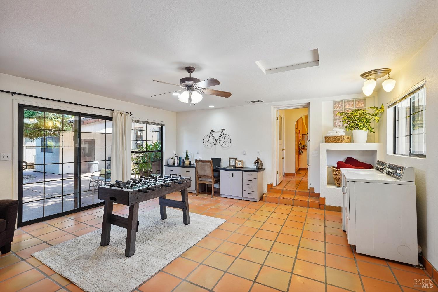 Detail Gallery Image 38 of 84 For 330 Buck Ave, Vacaville,  CA 95688 - 3 Beds | 3 Baths