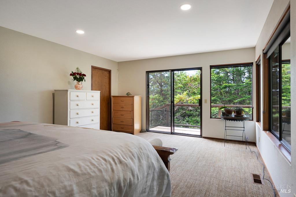 Detail Gallery Image 34 of 75 For 37275 Glennen Dr, Gualala,  CA 95445 - 3 Beds | 3 Baths