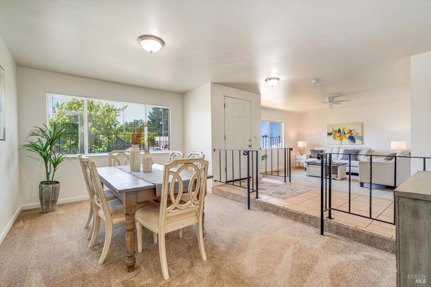 Detail Gallery Image 13 of 57 For 207 May Ct, Sebastopol,  CA 95472 - 4 Beds | 2 Baths