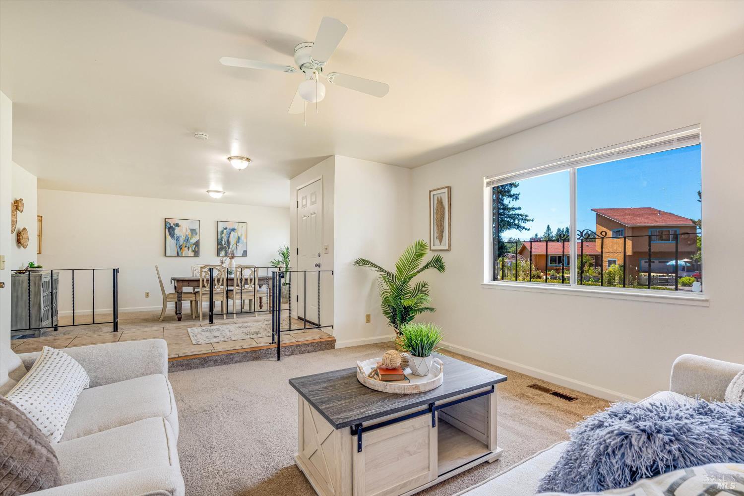 Detail Gallery Image 10 of 57 For 207 May Ct, Sebastopol,  CA 95472 - 4 Beds | 2 Baths