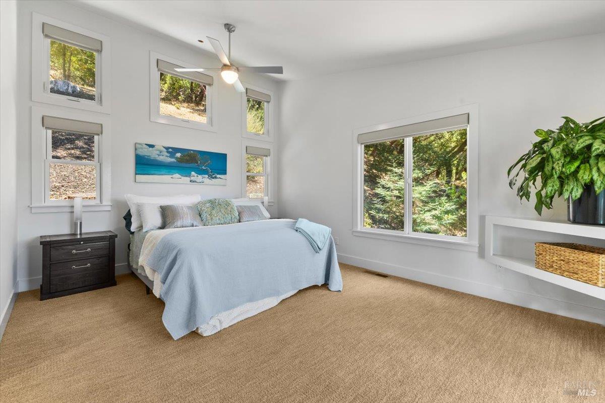 Detail Gallery Image 19 of 58 For 1831 Madrone Ave, Healdsburg,  CA 95448 - 3 Beds | 2/1 Baths