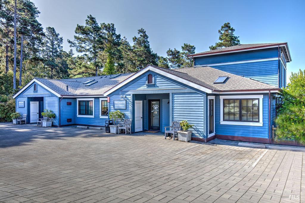 Detail Gallery Image 4 of 22 For 39150 Ocean Dr, Gualala,  CA 95445 - – Beds | – Baths
