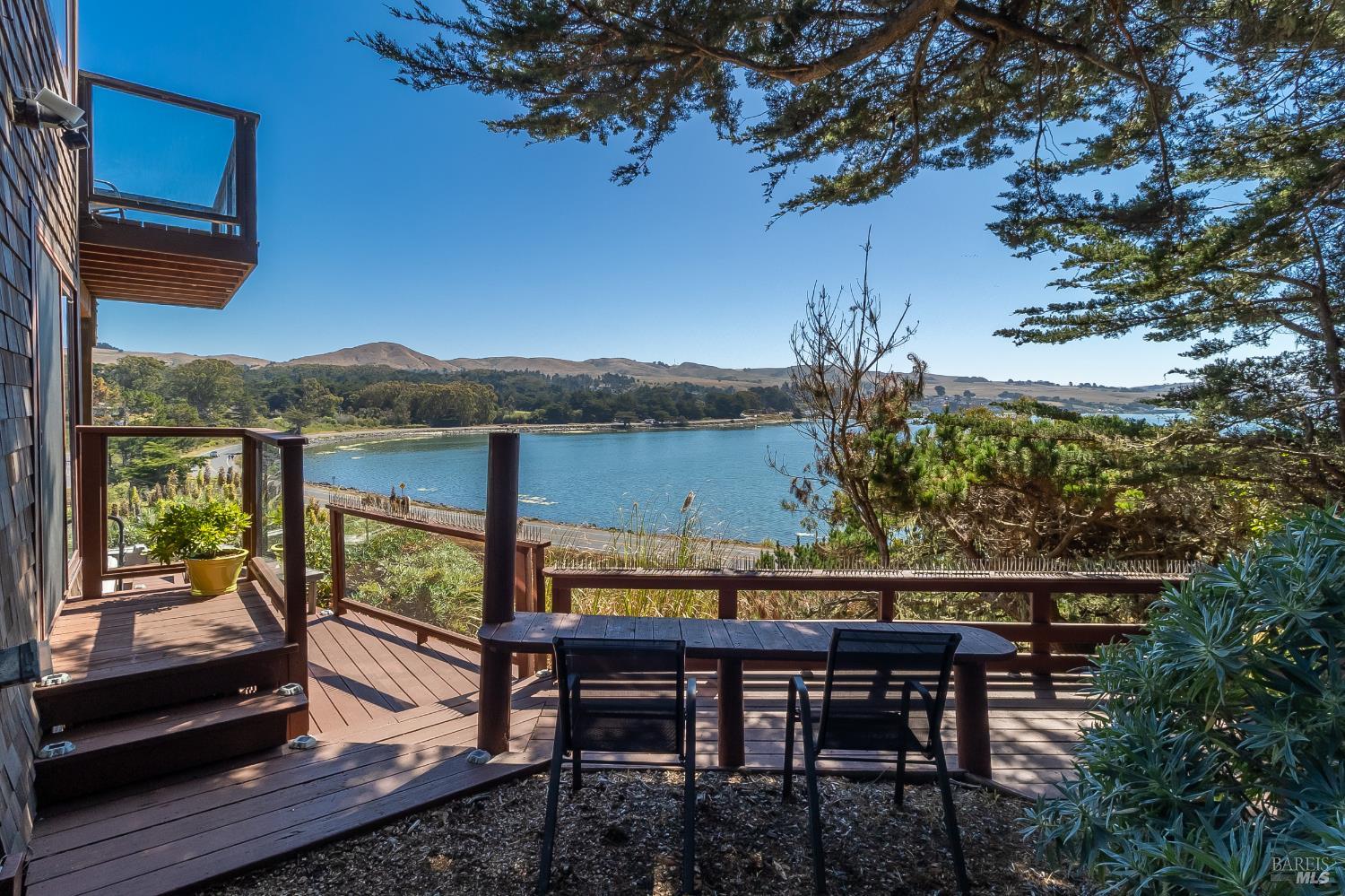 Detail Gallery Image 22 of 28 For 2020 Sandpiper Ct, Bodega Bay,  CA 94923 - 2 Beds | 1 Baths