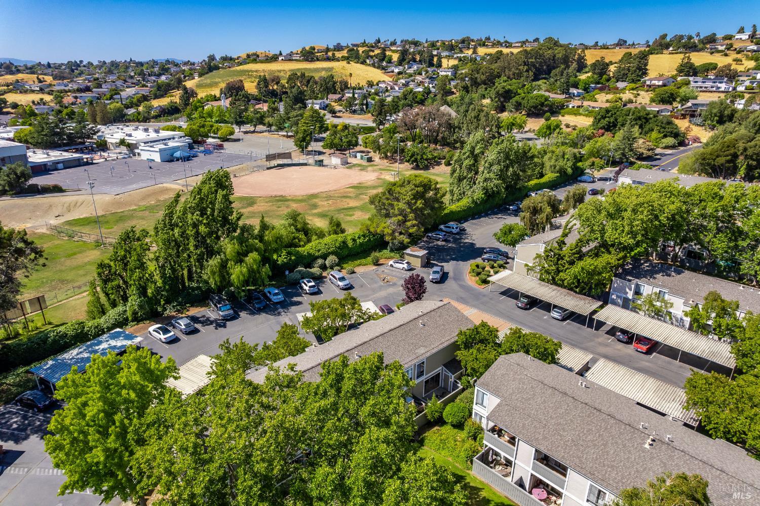 Detail Gallery Image 40 of 43 For 900 Southampton Rd #86,  Benicia,  CA 94510 - 1 Beds | 1 Baths