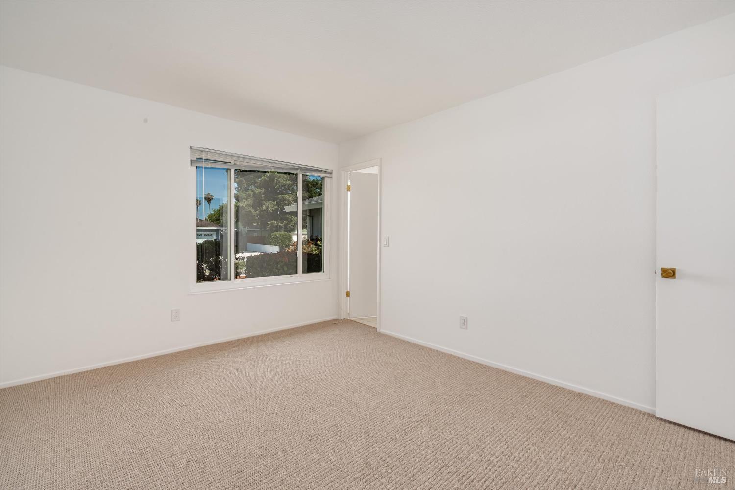 Detail Gallery Image 25 of 40 For 985 Elizabeth Ave, Rohnert Park,  CA 94928 - 3 Beds | 2 Baths