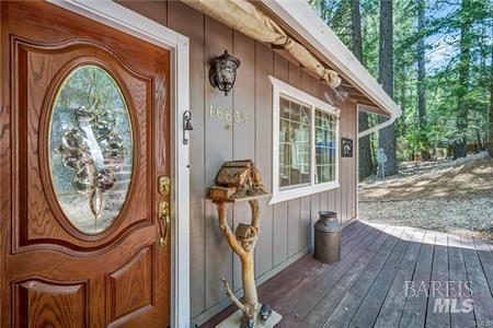 Detail Gallery Image 4 of 26 For 16635 Mountain View Dr, Cobb,  CA 95426 - 3 Beds | 1 Baths