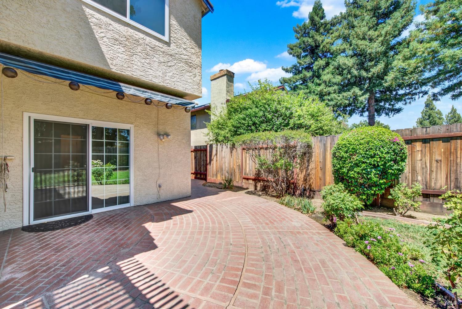 Detail Gallery Image 81 of 93 For 242 Rosita Ct, Vacaville,  CA 95687 - 4 Beds | 2/1 Baths