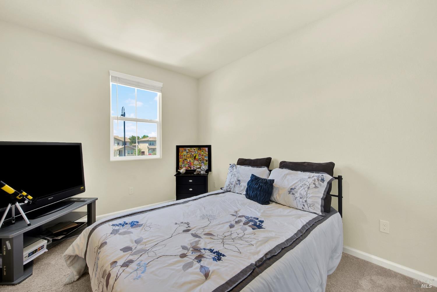 Detail Gallery Image 31 of 55 For 1511 Snowdrop Ct, Fairfield,  CA 94533 - 4 Beds | 2/1 Baths