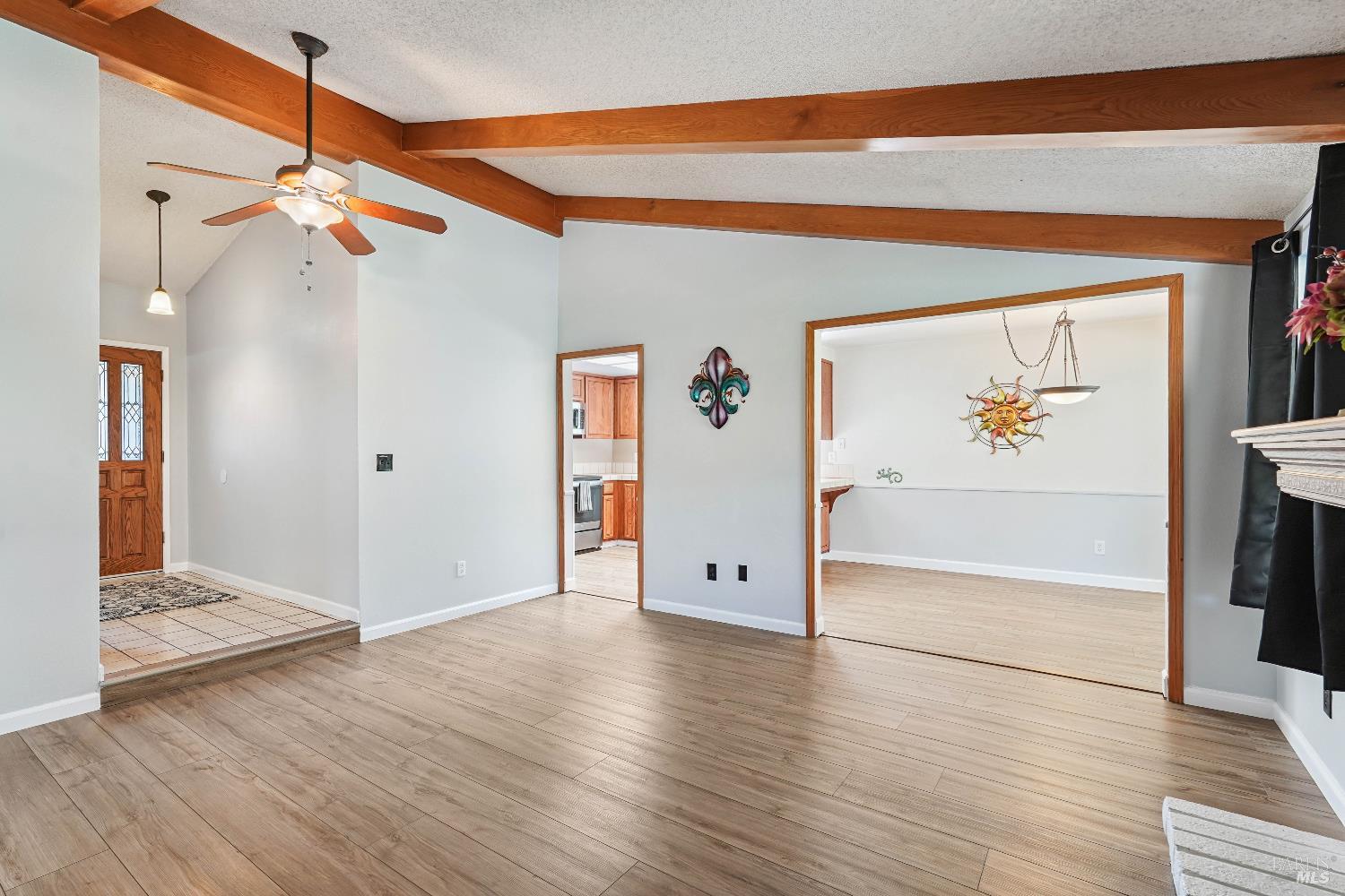 Detail Gallery Image 7 of 57 For 5136 Carriage Ct, Fairfield,  CA 94534 - 3 Beds | 2 Baths