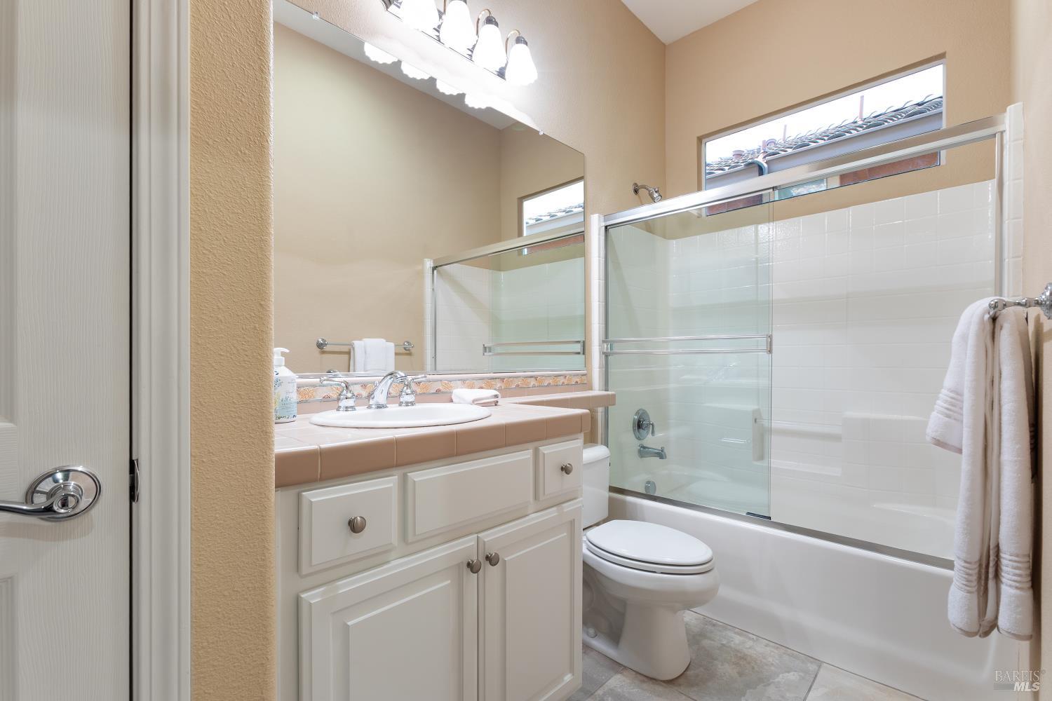 Detail Gallery Image 32 of 50 For 330 Crystal Downs Dr, Rio Vista,  CA 94571 - 3 Beds | 3/1 Baths