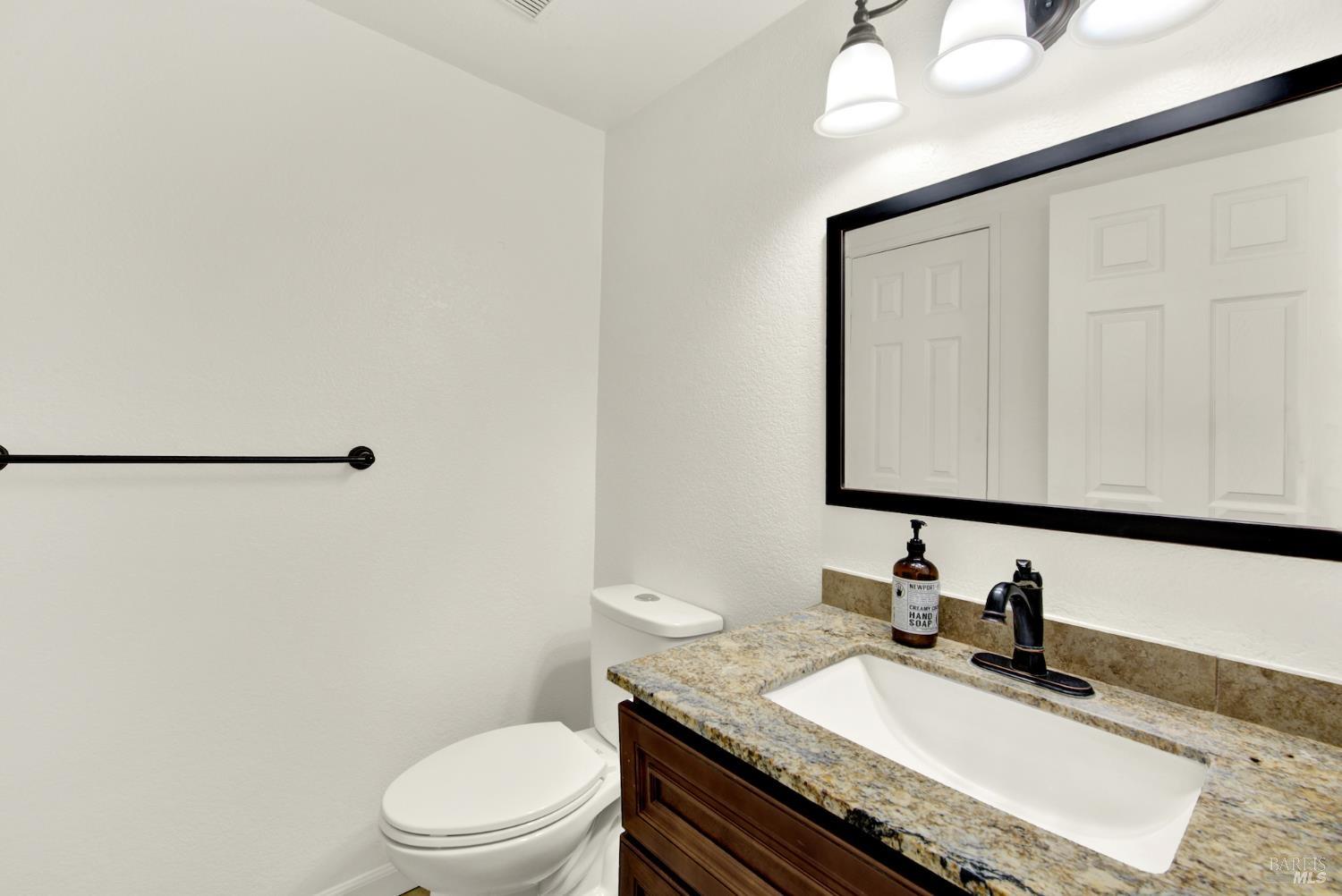 Detail Gallery Image 46 of 93 For 242 Rosita Ct, Vacaville,  CA 95687 - 4 Beds | 2/1 Baths