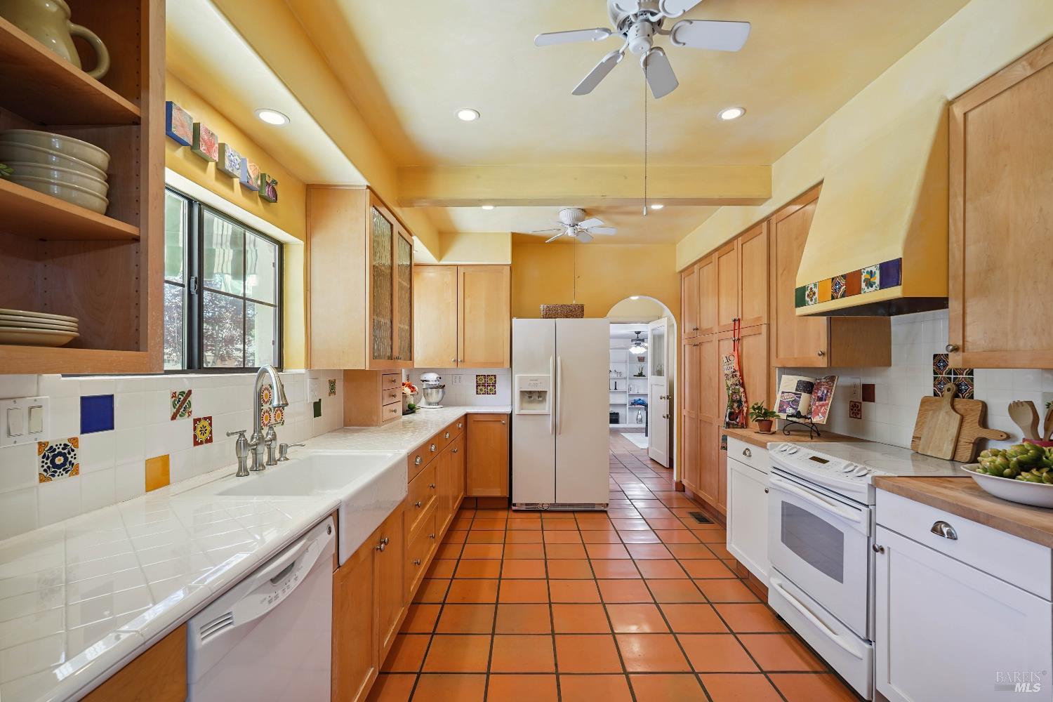 Detail Gallery Image 28 of 84 For 330 Buck Ave, Vacaville,  CA 95688 - 3 Beds | 3 Baths