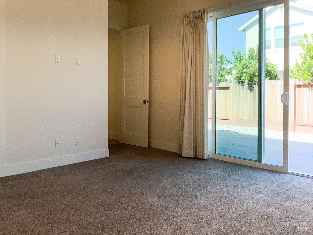 Detail Gallery Image 15 of 17 For 1329 Calabazas Dr, Windsor,  CA 95492 - 3 Beds | 2 Baths