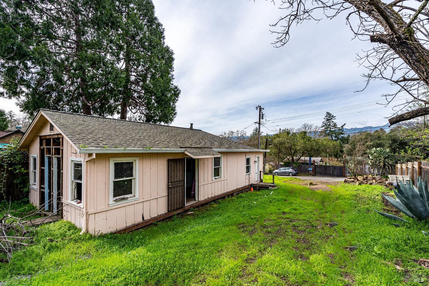 Detail Gallery Image 5 of 13 For 17364 Hillside Ave, Sonoma,  CA 95476 - – Beds | – Baths