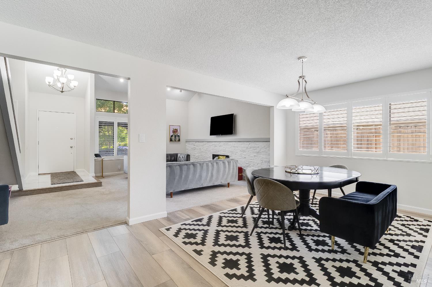Detail Gallery Image 20 of 76 For 877 Rose Dr, Benicia,  CA 94510 - 4 Beds | 3 Baths