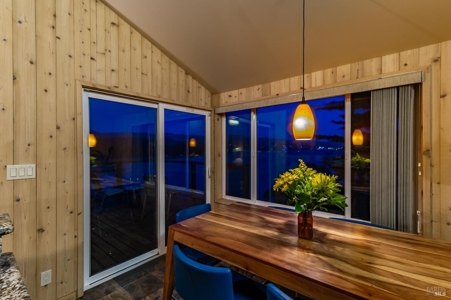 Detail Gallery Image 15 of 28 For 2020 Sandpiper Ct, Bodega Bay,  CA 94923 - 2 Beds | 1 Baths