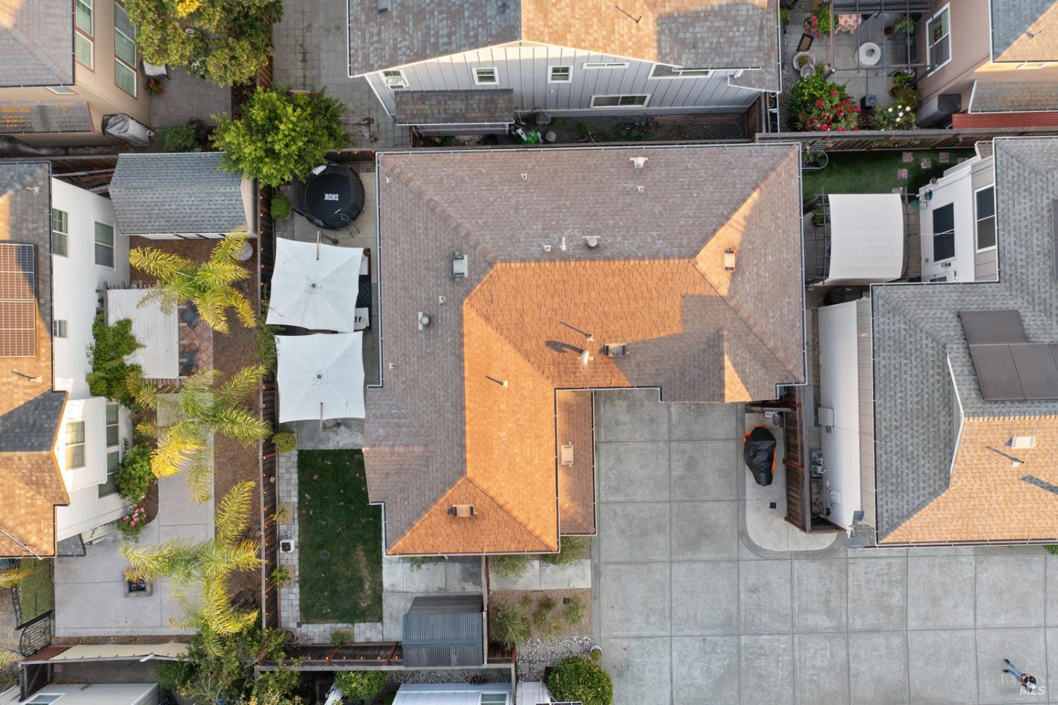 Detail Gallery Image 52 of 74 For 2350 Andre Ln, Santa Rosa,  CA 95403 - 4 Beds | 2/1 Baths
