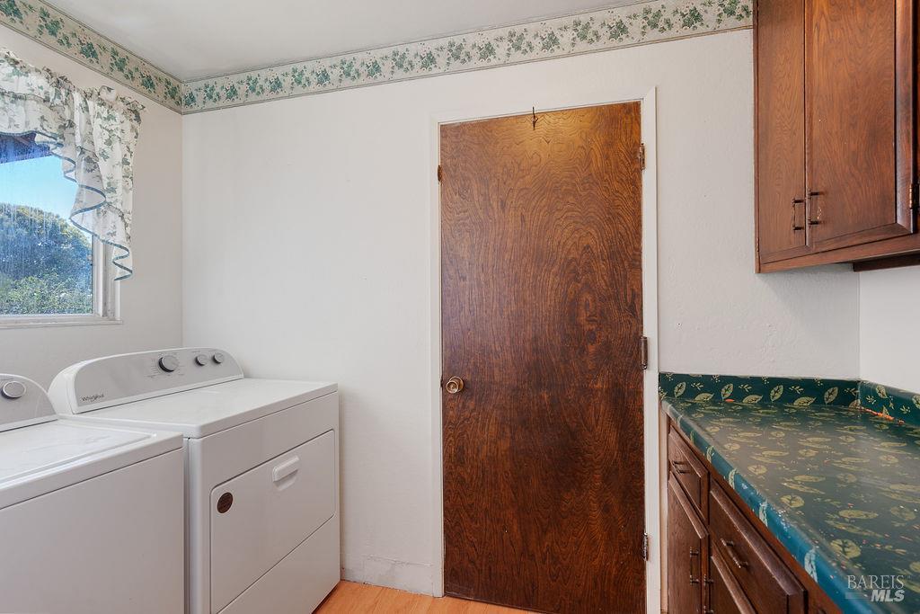 Detail Gallery Image 10 of 44 For 1314 Eastwood St, Vallejo,  CA 94591 - 3 Beds | 2 Baths