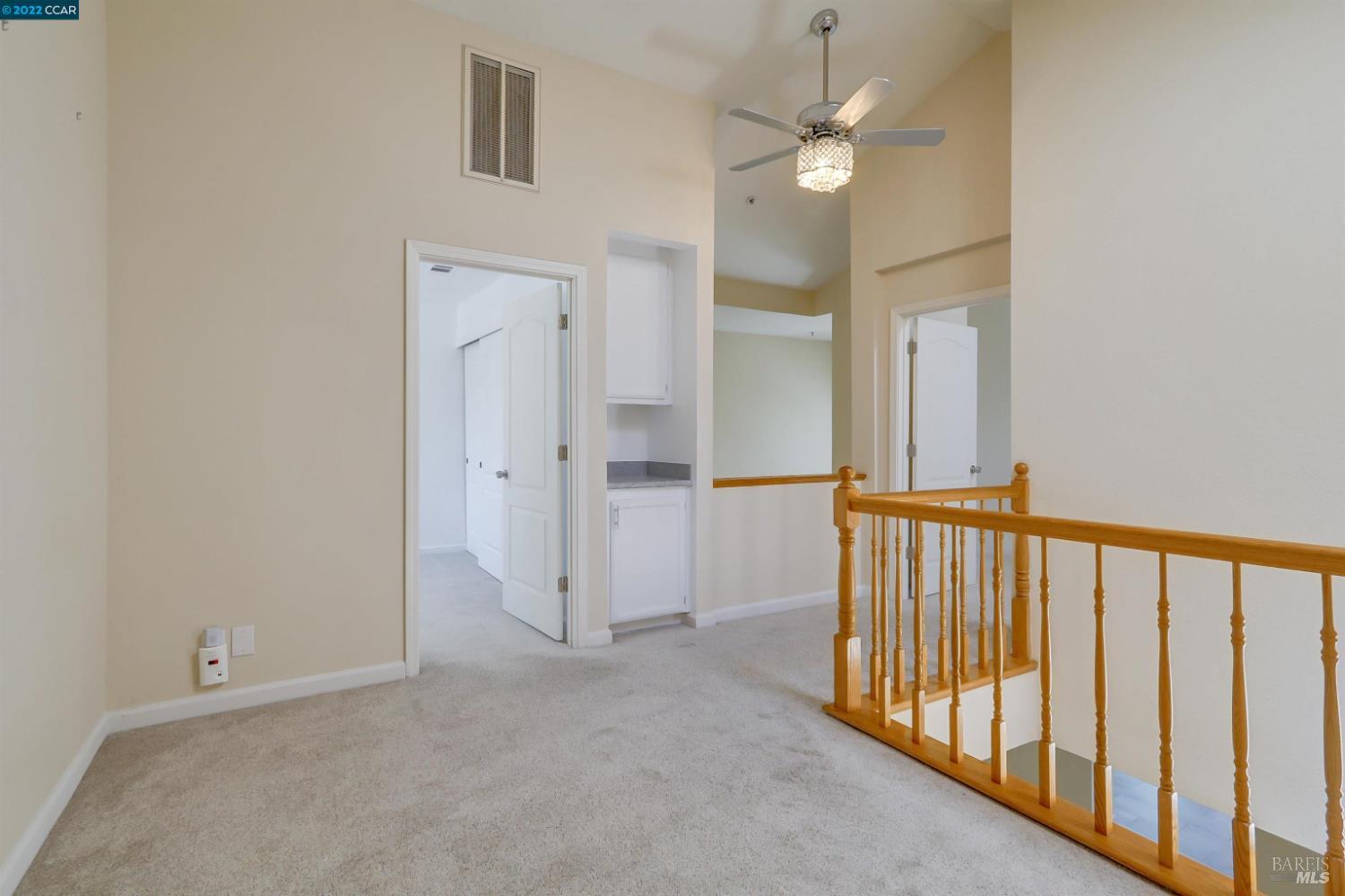 Detail Gallery Image 11 of 39 For 28 Shoal Dr, Vallejo,  CA 94591 - 3 Beds | 2/1 Baths