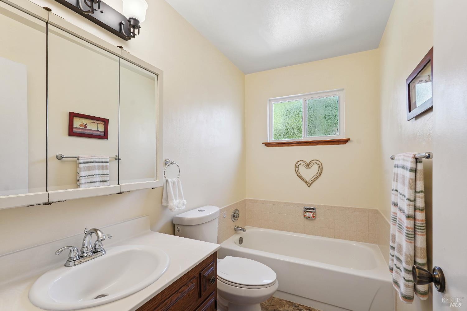 Detail Gallery Image 27 of 57 For 5136 Carriage Ct, Fairfield,  CA 94534 - 3 Beds | 2 Baths