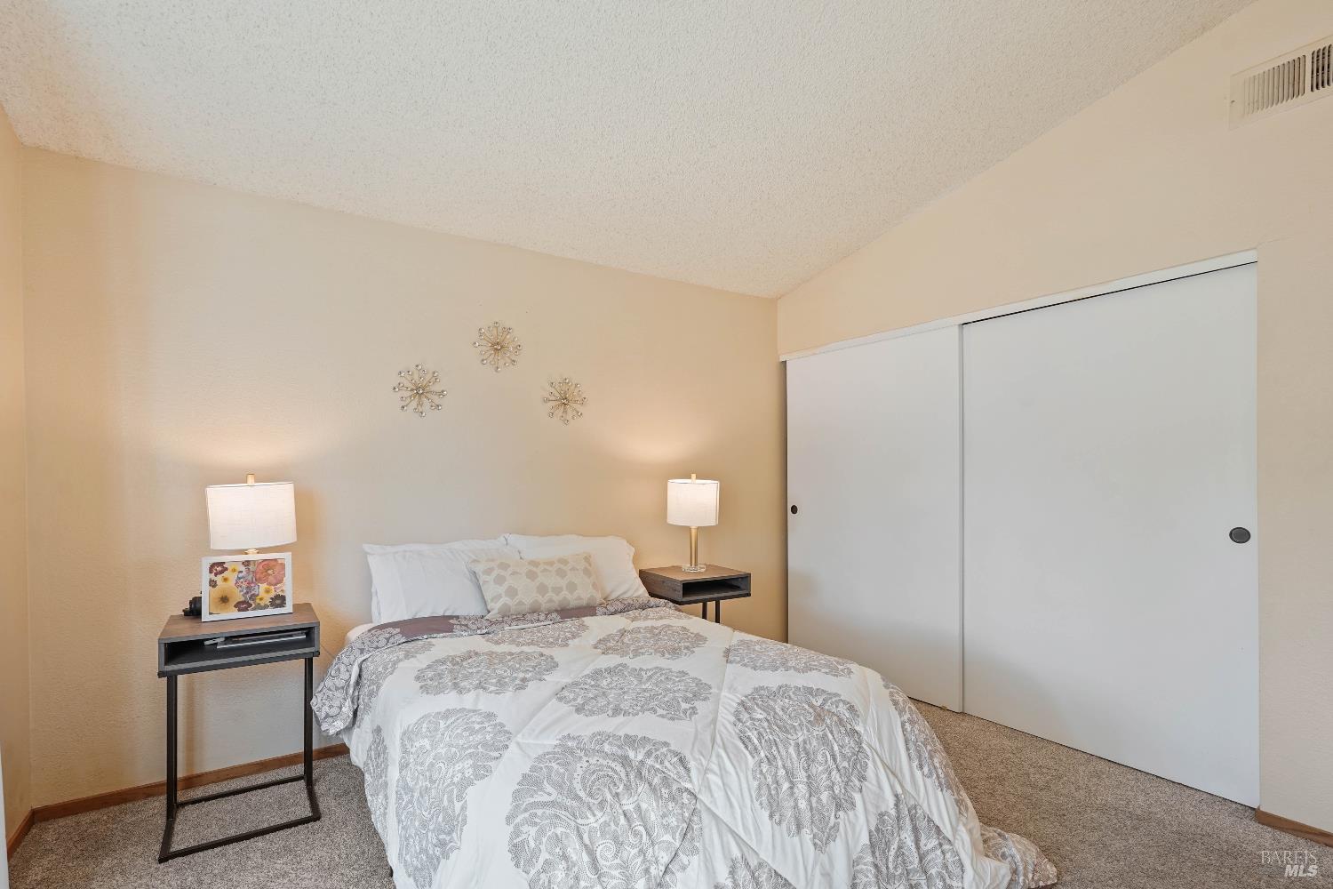 Detail Gallery Image 29 of 46 For 309 Saybrook Ave, Vacaville,  CA 95687 - 4 Beds | 2 Baths