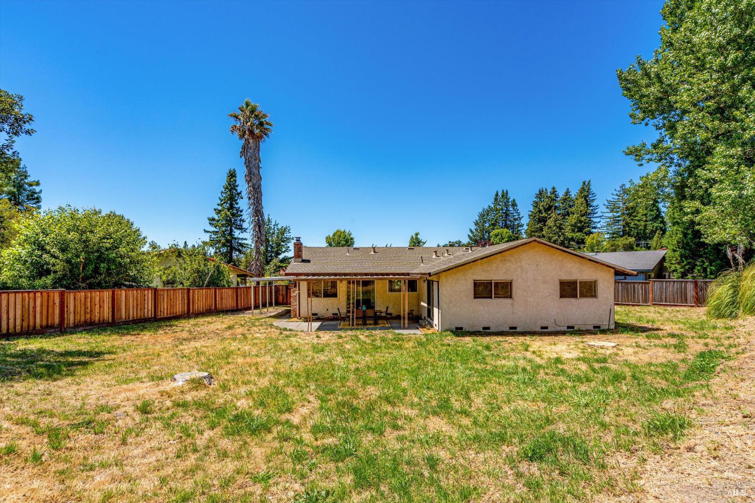Detail Gallery Image 45 of 57 For 207 May Ct, Sebastopol,  CA 95472 - 4 Beds | 2 Baths