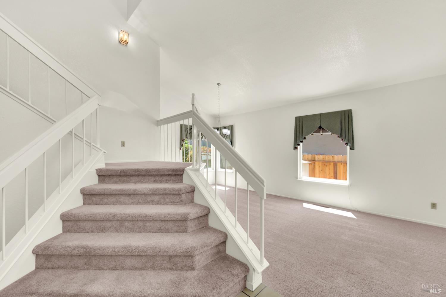 Detail Gallery Image 17 of 93 For 242 Rosita Ct, Vacaville,  CA 95687 - 4 Beds | 2/1 Baths