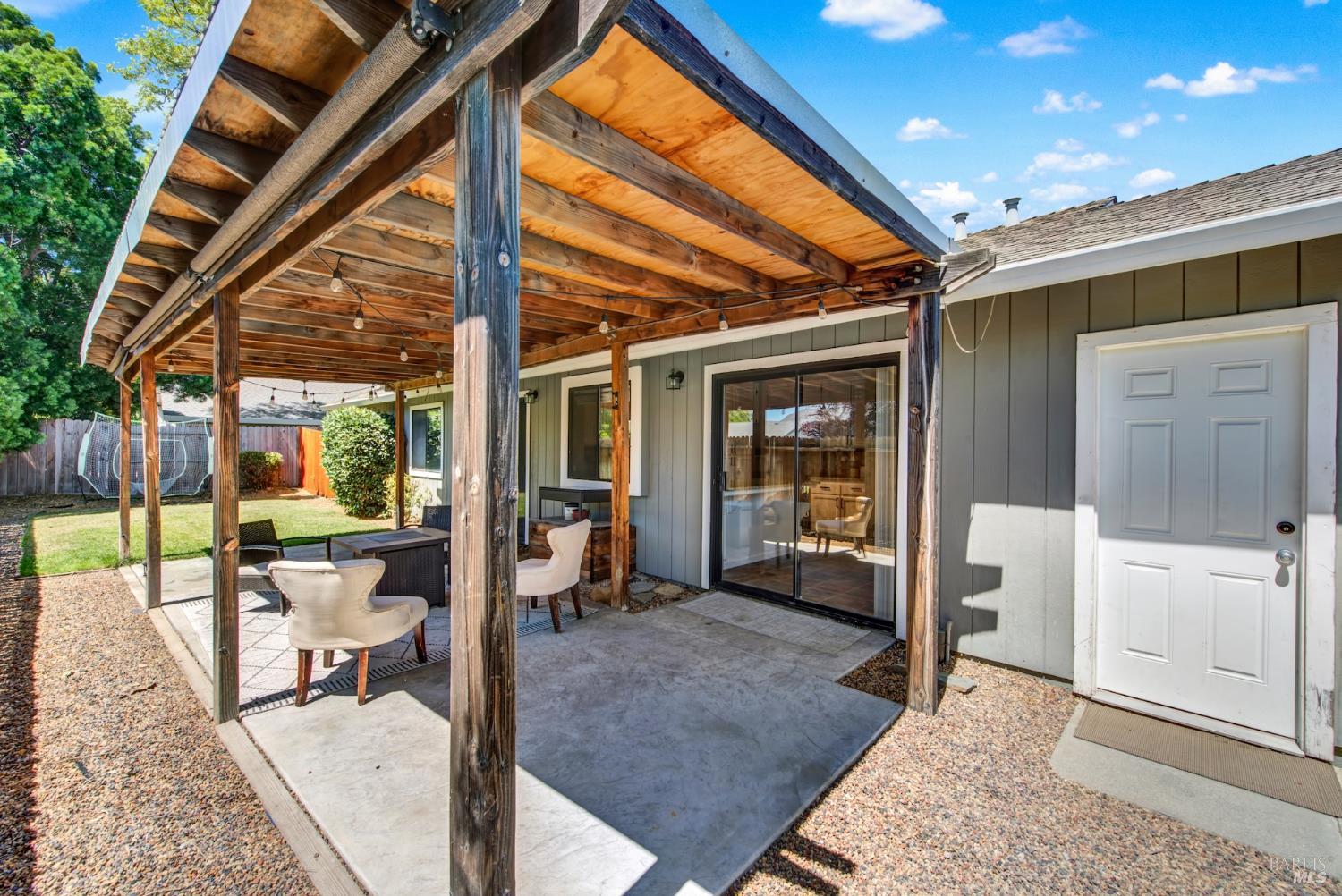Detail Gallery Image 50 of 65 For 802 Morissette Way, Vacaville,  CA 95687 - 3 Beds | 2 Baths