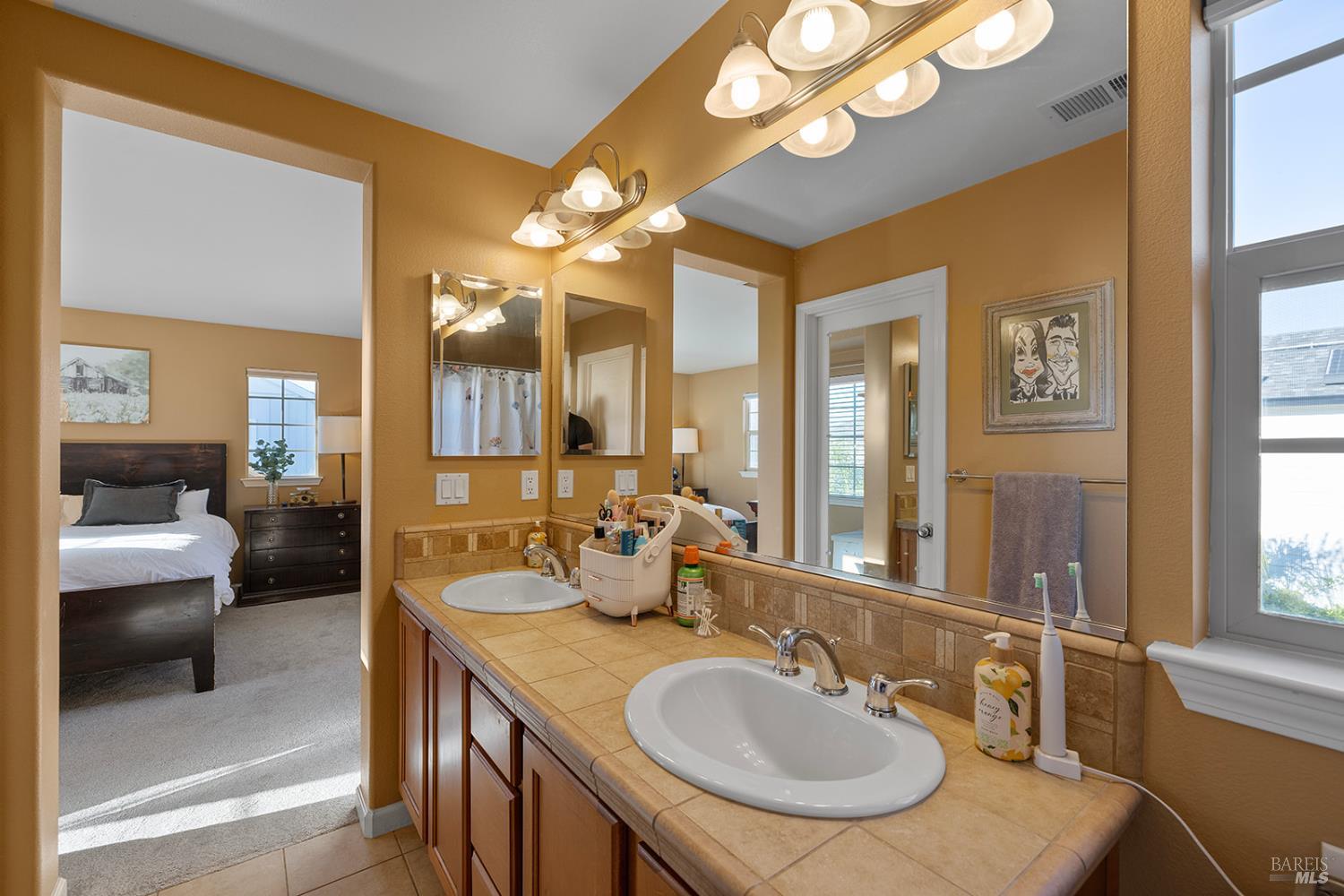 Detail Gallery Image 27 of 74 For 2350 Andre Ln, Santa Rosa,  CA 95403 - 4 Beds | 2/1 Baths