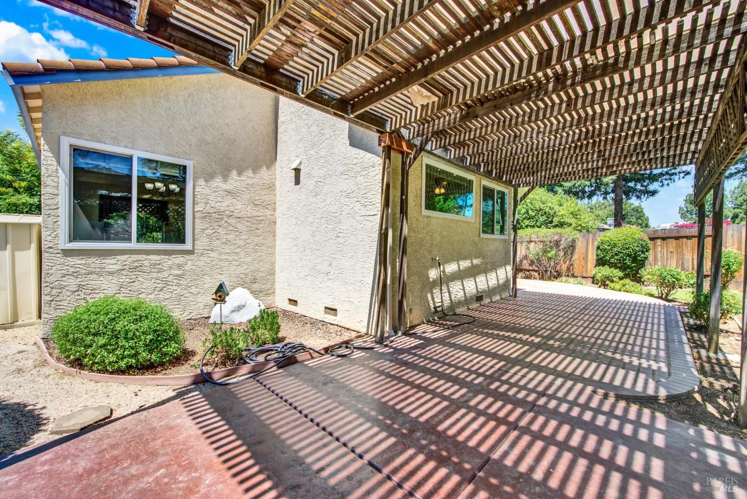 Detail Gallery Image 76 of 93 For 242 Rosita Ct, Vacaville,  CA 95687 - 4 Beds | 2/1 Baths
