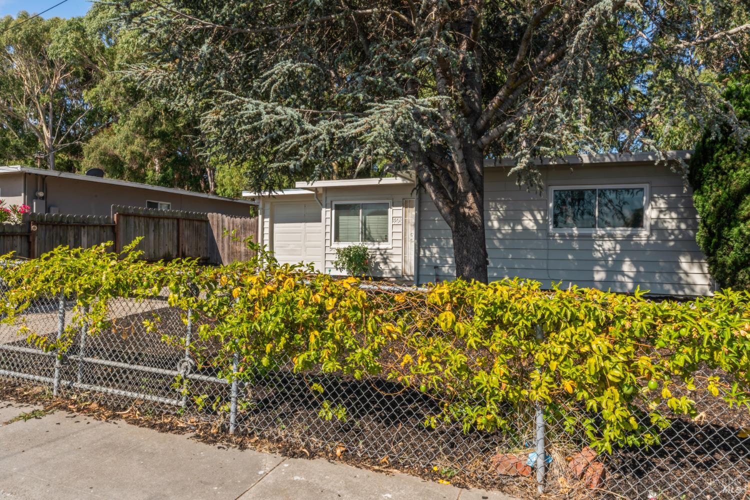 Detail Gallery Image 22 of 24 For 408 Christine Dr, San Pablo,  CA 94806 - 3 Beds | 1 Baths