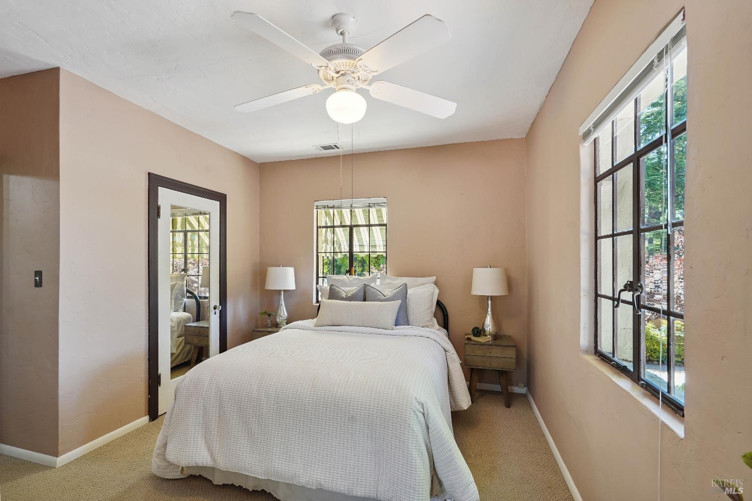 Detail Gallery Image 19 of 84 For 330 Buck Ave, Vacaville,  CA 95688 - 3 Beds | 3 Baths