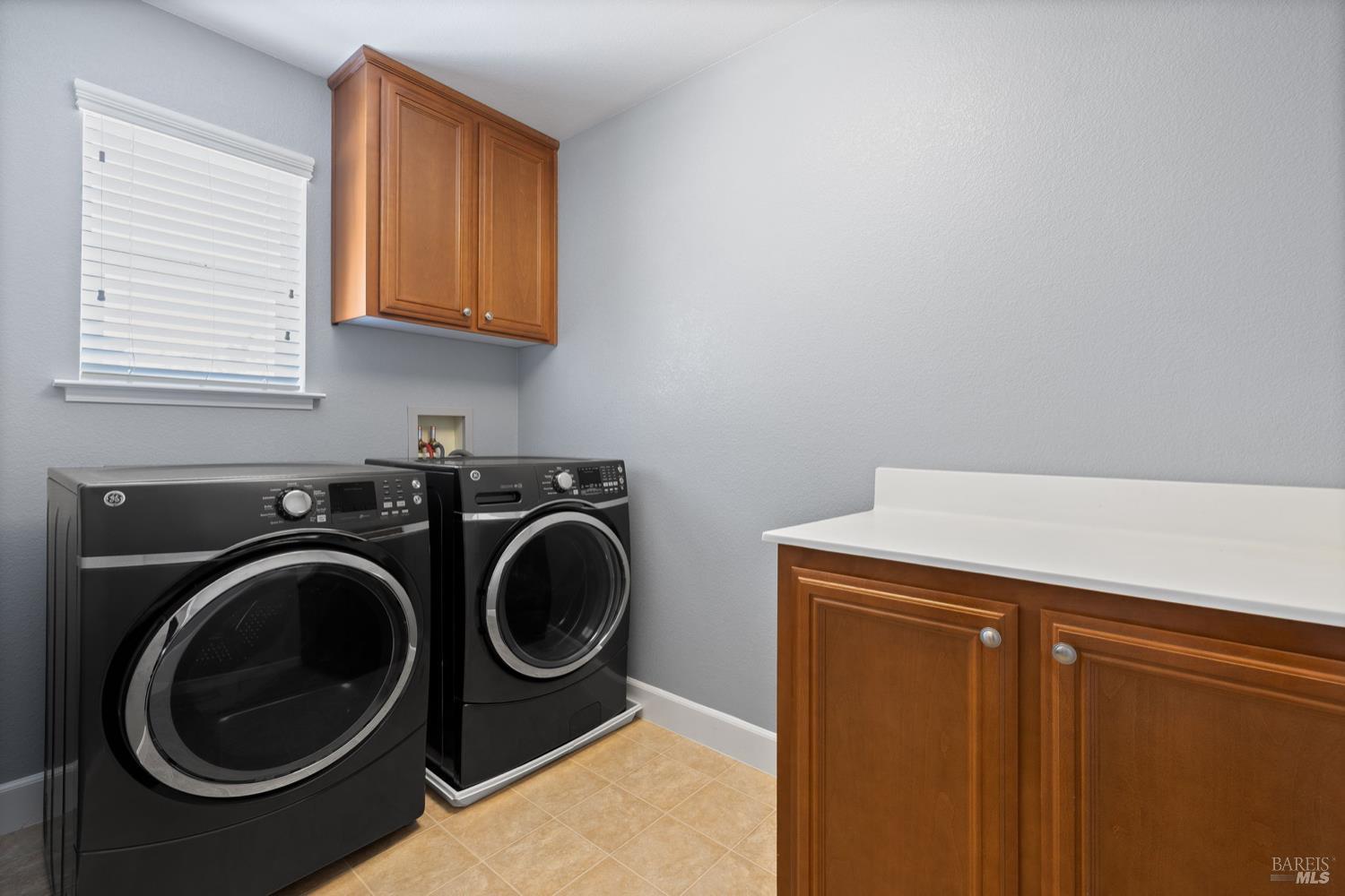 Detail Gallery Image 22 of 27 For 426 Tilden Cir, Vacaville,  CA 95688 - 4 Beds | 2/1 Baths