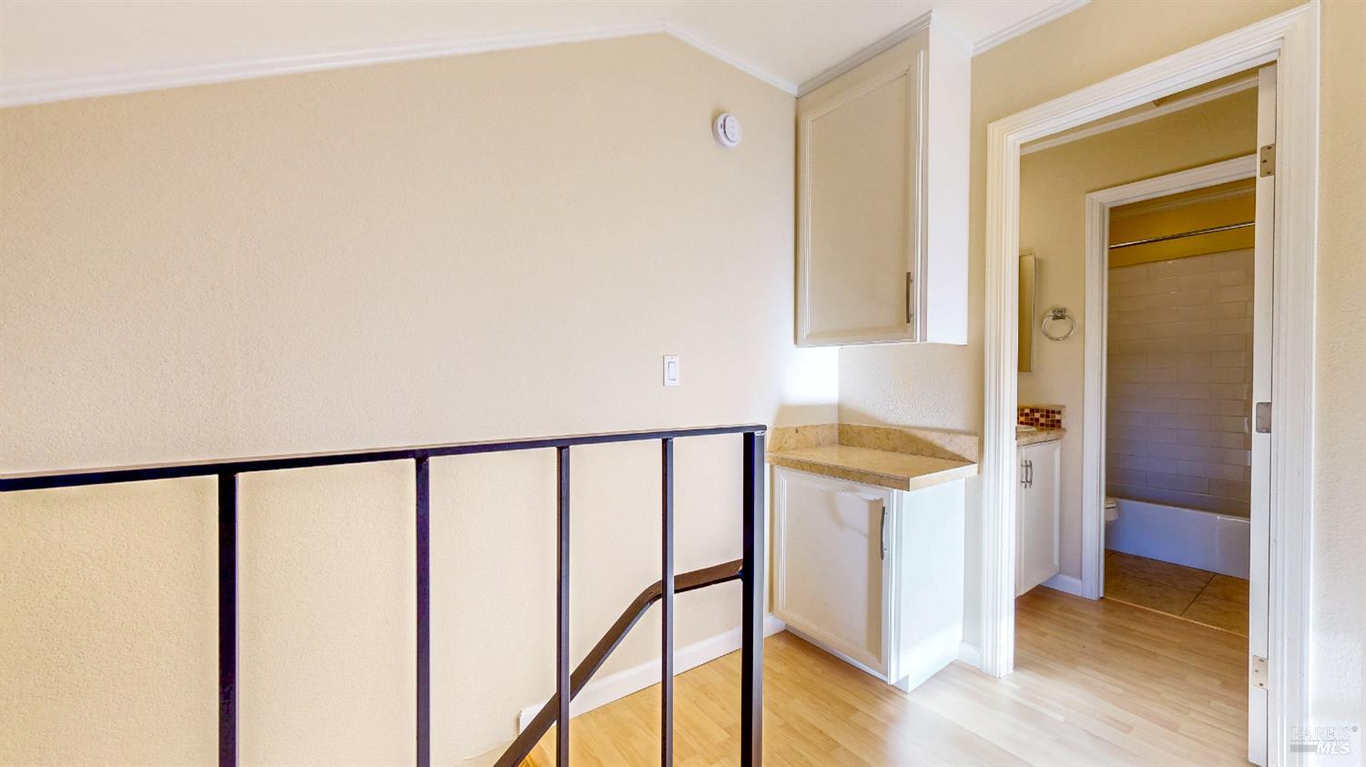 Detail Gallery Image 26 of 56 For 510 Racquet Club Cir, Rohnert Park,  CA 94928 - 3 Beds | 1/1 Baths