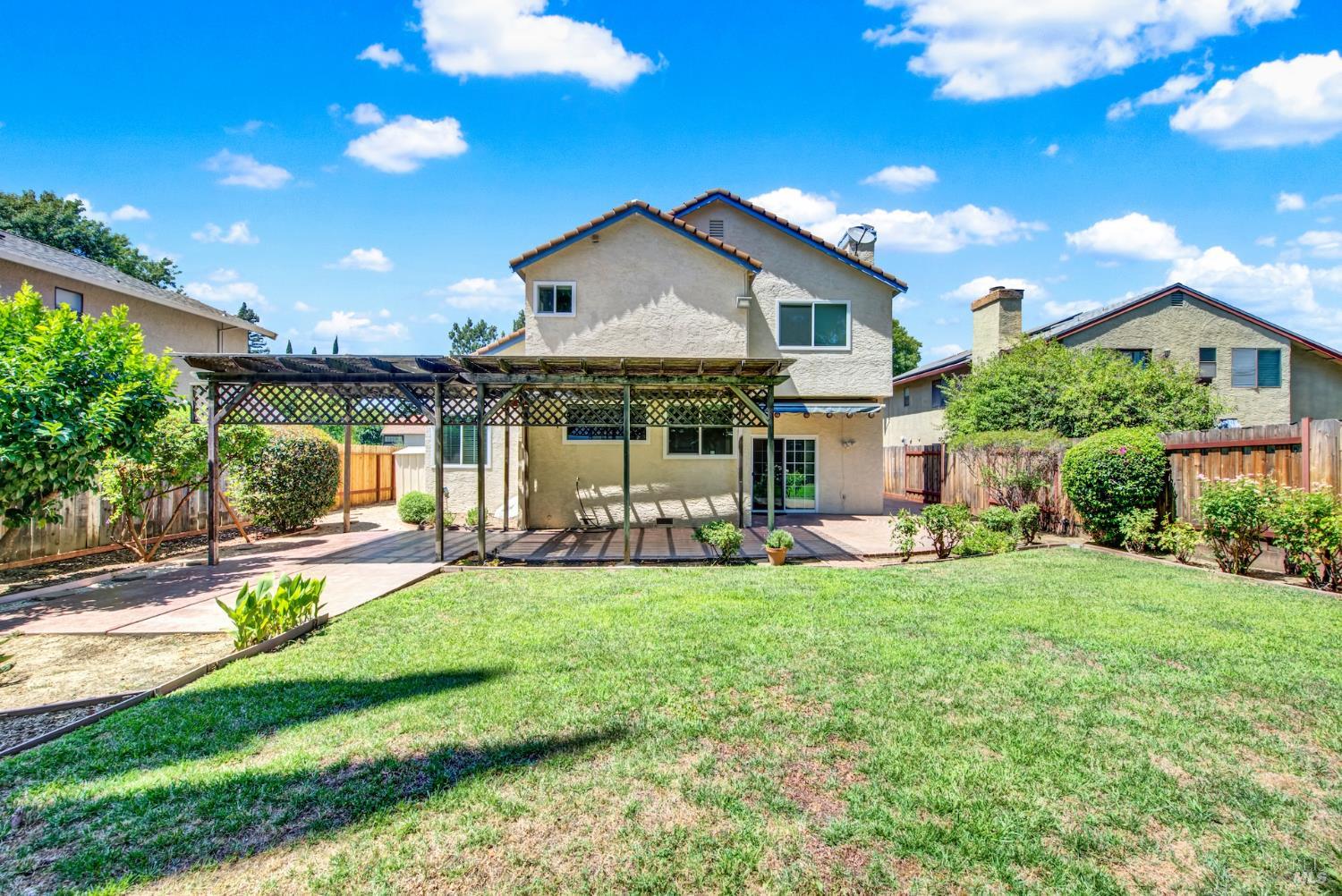 Detail Gallery Image 73 of 93 For 242 Rosita Ct, Vacaville,  CA 95687 - 4 Beds | 2/1 Baths