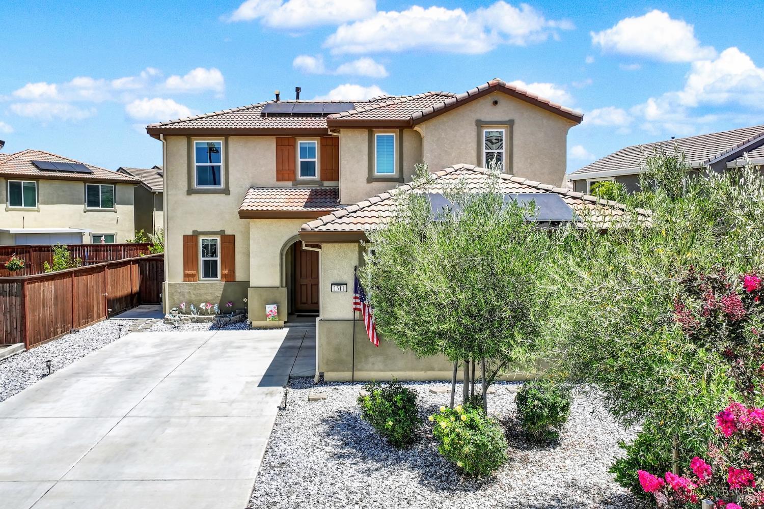 Detail Gallery Image 9 of 55 For 1511 Snowdrop Ct, Fairfield,  CA 94533 - 4 Beds | 2/1 Baths