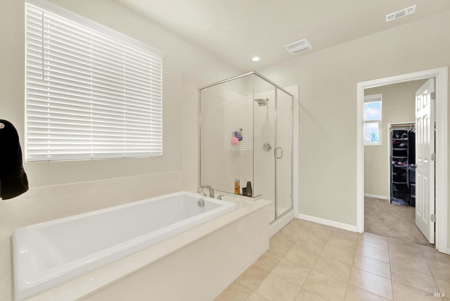 Detail Gallery Image 39 of 55 For 1511 Snowdrop Ct, Fairfield,  CA 94533 - 4 Beds | 2/1 Baths