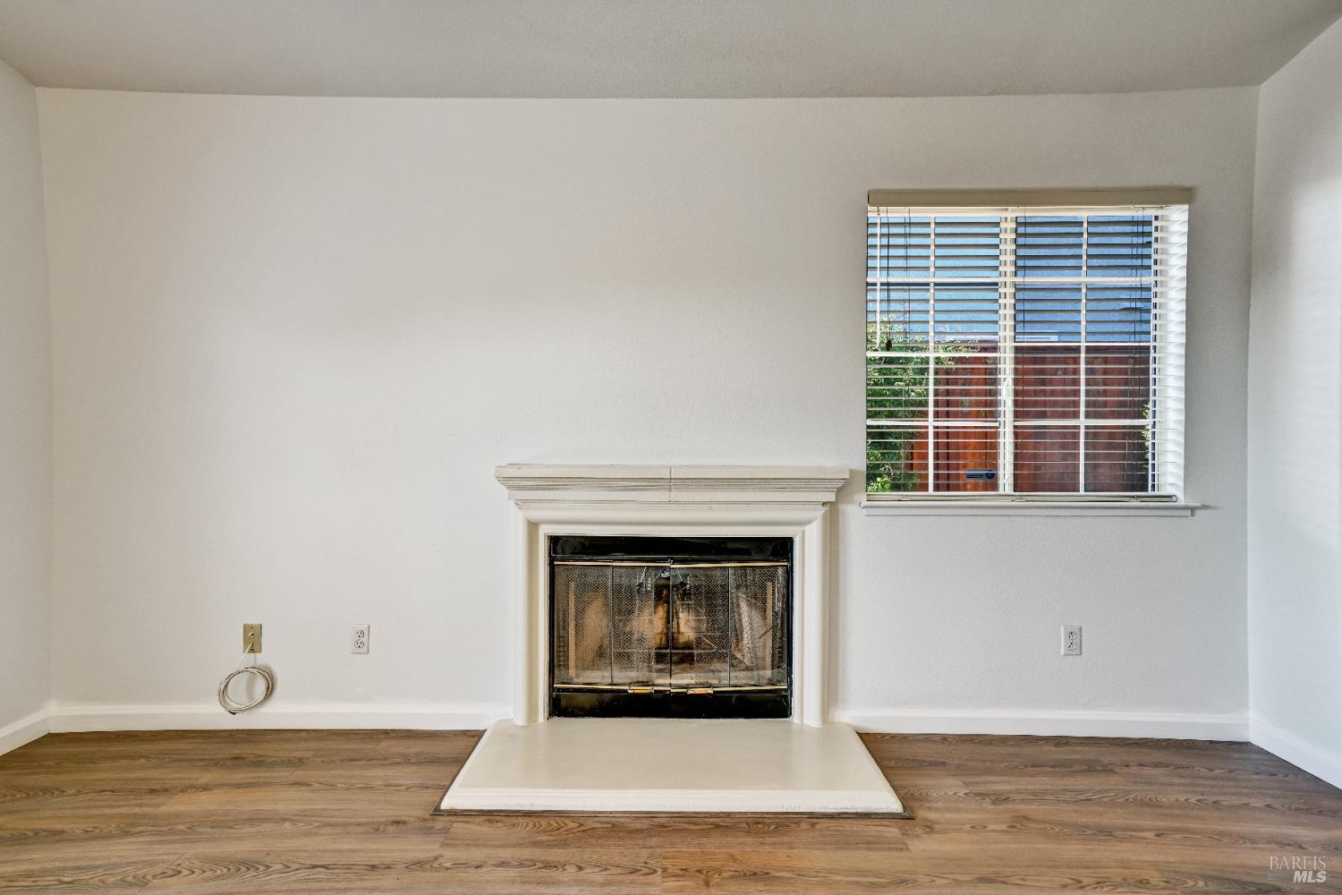 Detail Gallery Image 19 of 43 For 2139 Garnet Cir, Vallejo,  CA 94591 - 4 Beds | 2 Baths