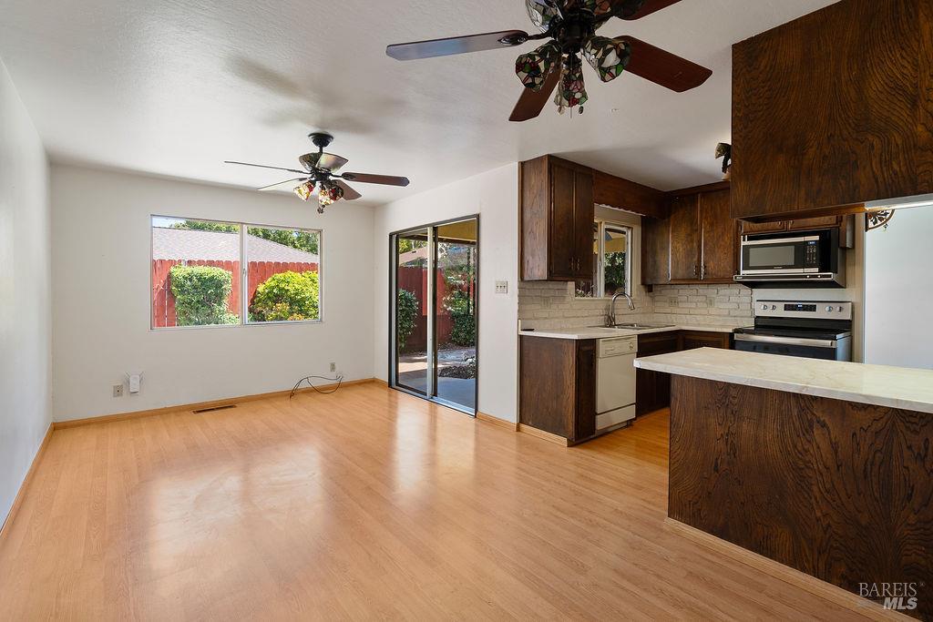 Detail Gallery Image 30 of 44 For 1314 Eastwood St, Vallejo,  CA 94591 - 3 Beds | 2 Baths