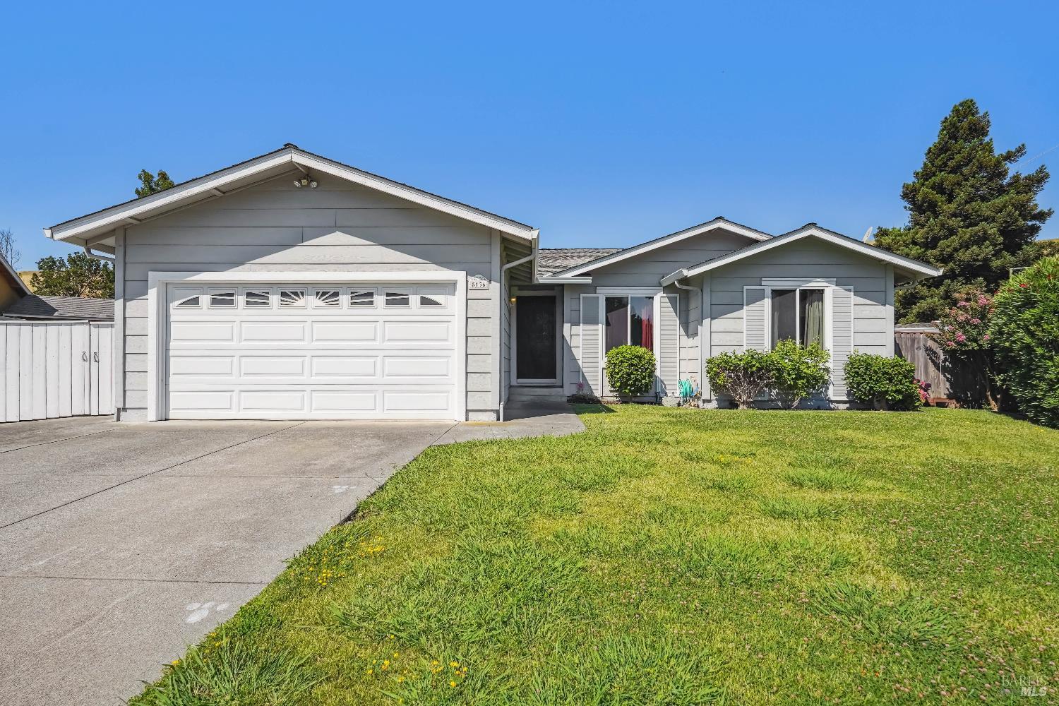 Detail Gallery Image 1 of 57 For 5136 Carriage Ct, Fairfield,  CA 94534 - 3 Beds | 2 Baths