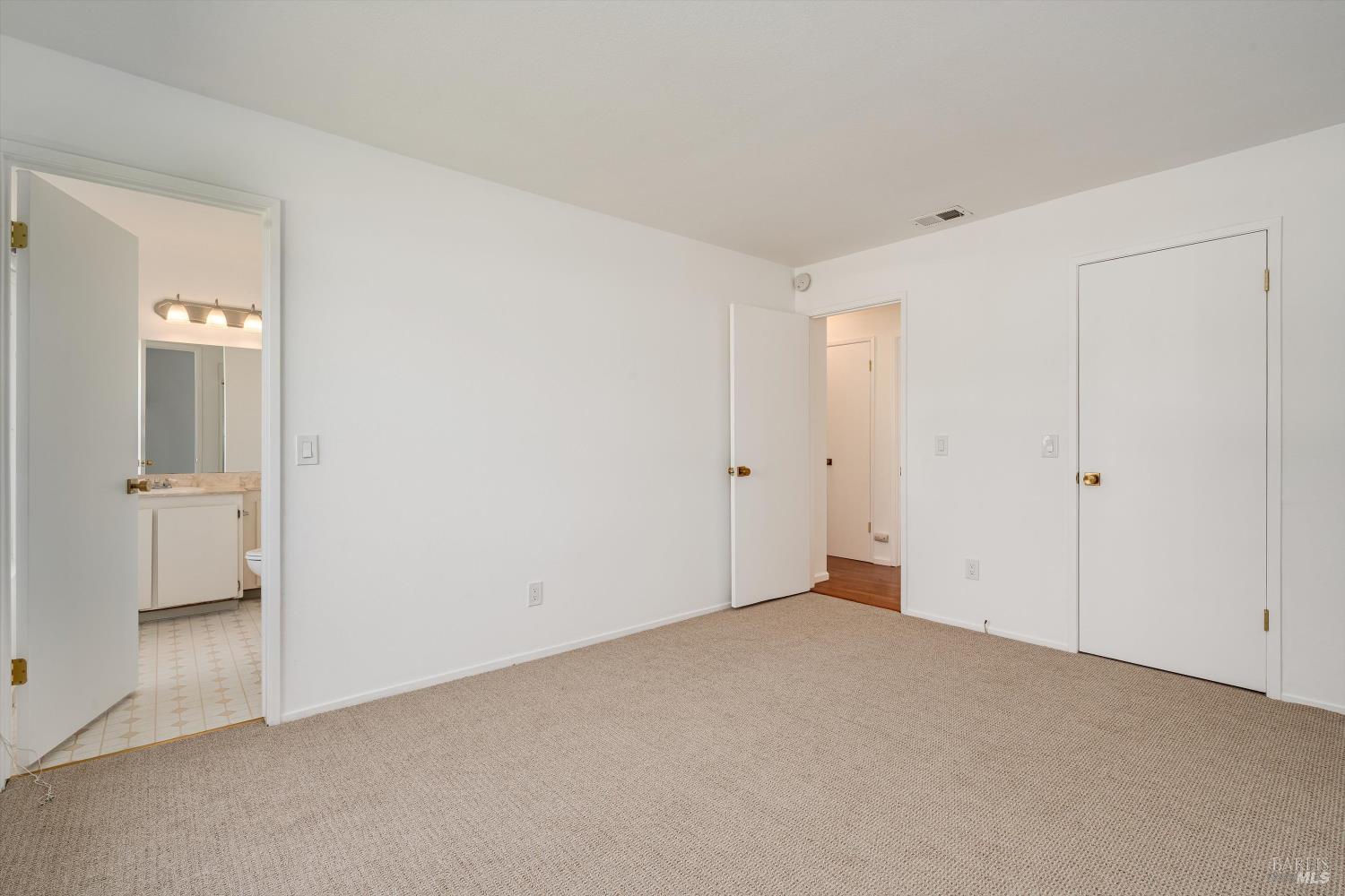 Detail Gallery Image 26 of 40 For 985 Elizabeth Ave, Rohnert Park,  CA 94928 - 3 Beds | 2 Baths