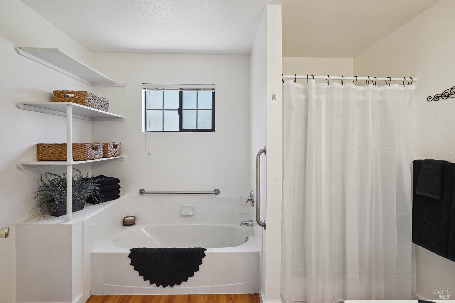 Detail Gallery Image 47 of 84 For 330 Buck Ave, Vacaville,  CA 95688 - 3 Beds | 3 Baths