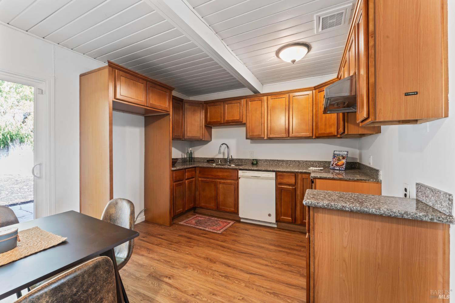 Detail Gallery Image 13 of 24 For 408 Christine Dr, San Pablo,  CA 94806 - 3 Beds | 1 Baths