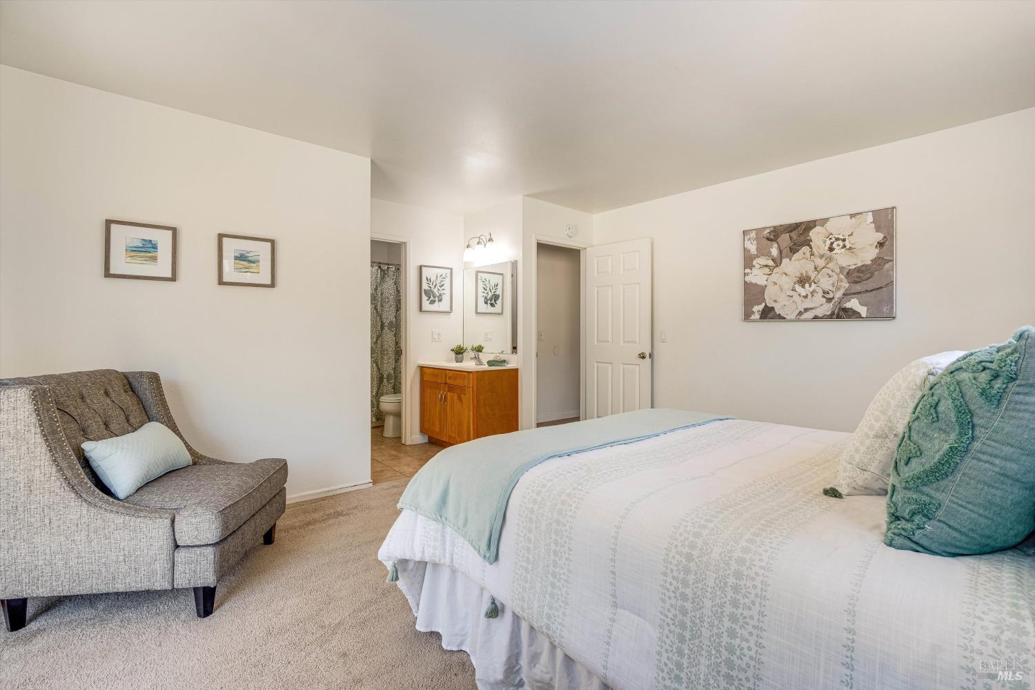 Detail Gallery Image 25 of 57 For 207 May Ct, Sebastopol,  CA 95472 - 4 Beds | 2 Baths