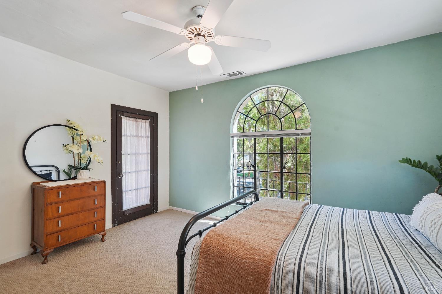 Detail Gallery Image 15 of 84 For 330 Buck Ave, Vacaville,  CA 95688 - 3 Beds | 3 Baths