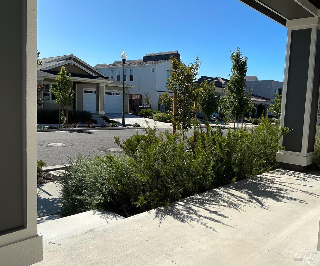 Detail Gallery Image 2 of 17 For 1329 Calabazas Dr, Windsor,  CA 95492 - 3 Beds | 2 Baths